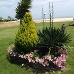 Akrogiali Hotel 2*