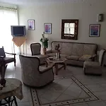 Akrogiali 2*