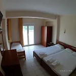 Hotel Akrogiali