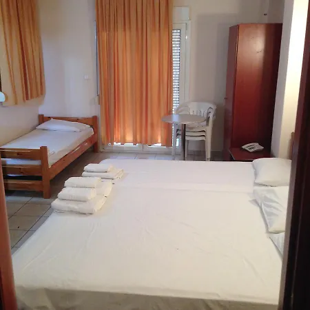 Otel Akrogiali 2*