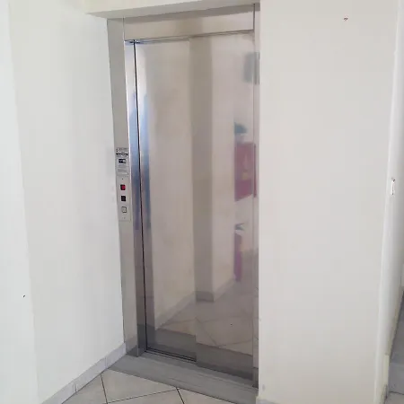 Akrogiali 2*