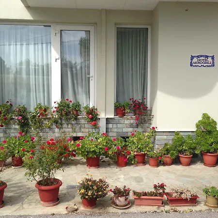 Otel Akrogiali