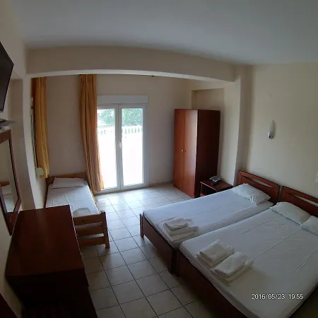 Otel Akrogiali