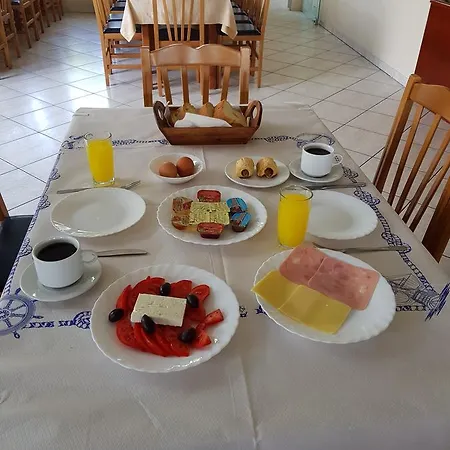 Otel Akrogiali