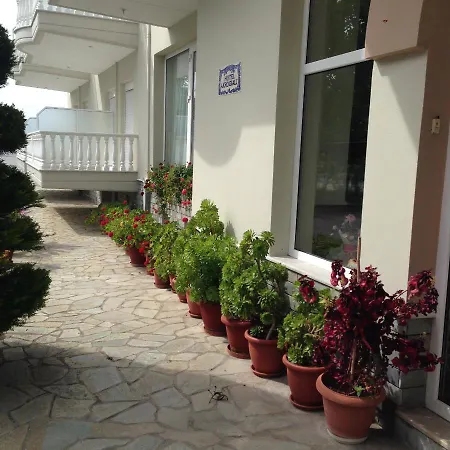 Otel Akrogiali