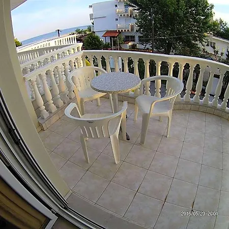Hotel Akrogiali Korinos