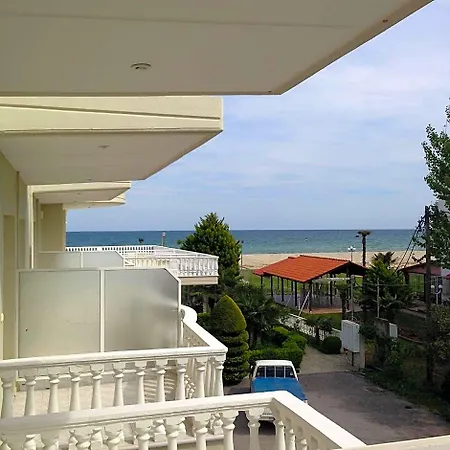 Hotel Akrogiali