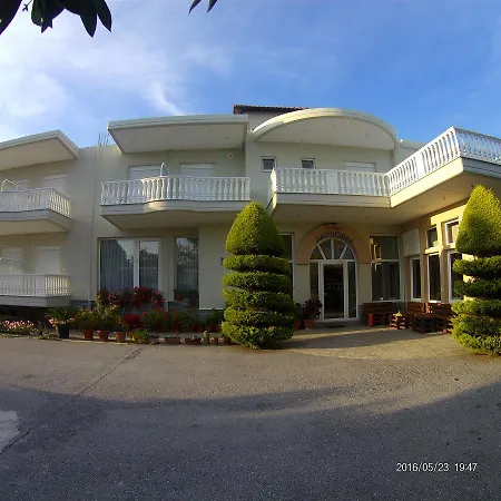 Akrogiali Hotel Korinós