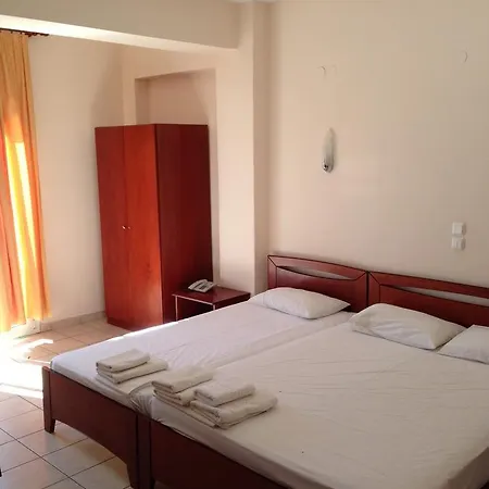 Akrogiali Hotel